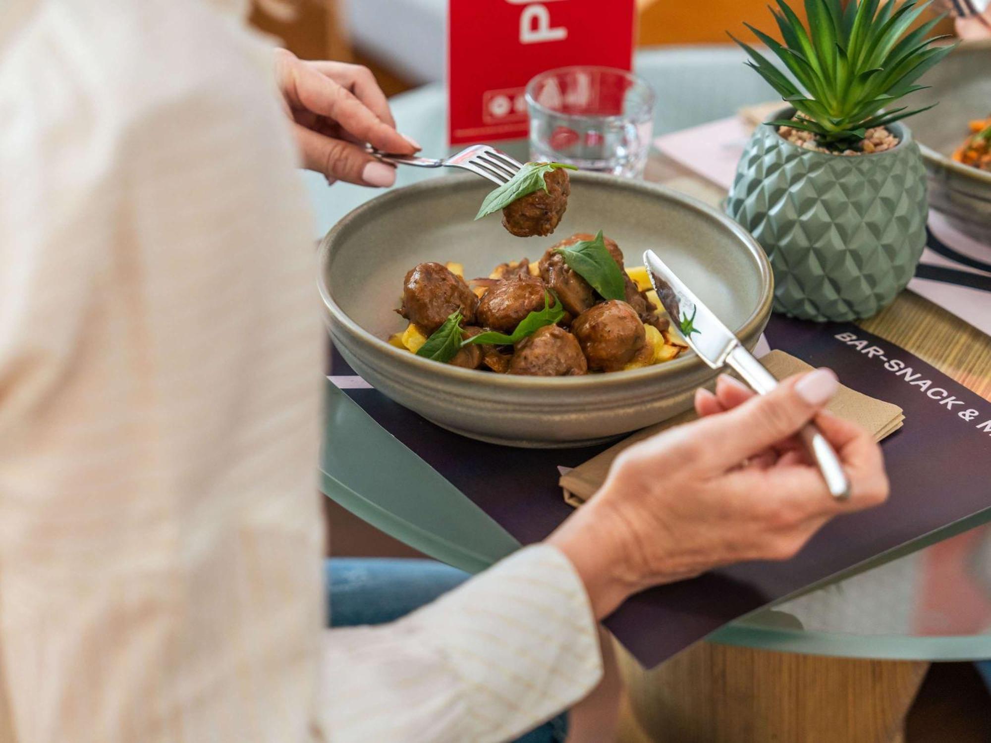 Ibis Madrid Alcobendas Ngoại thất bức ảnh
