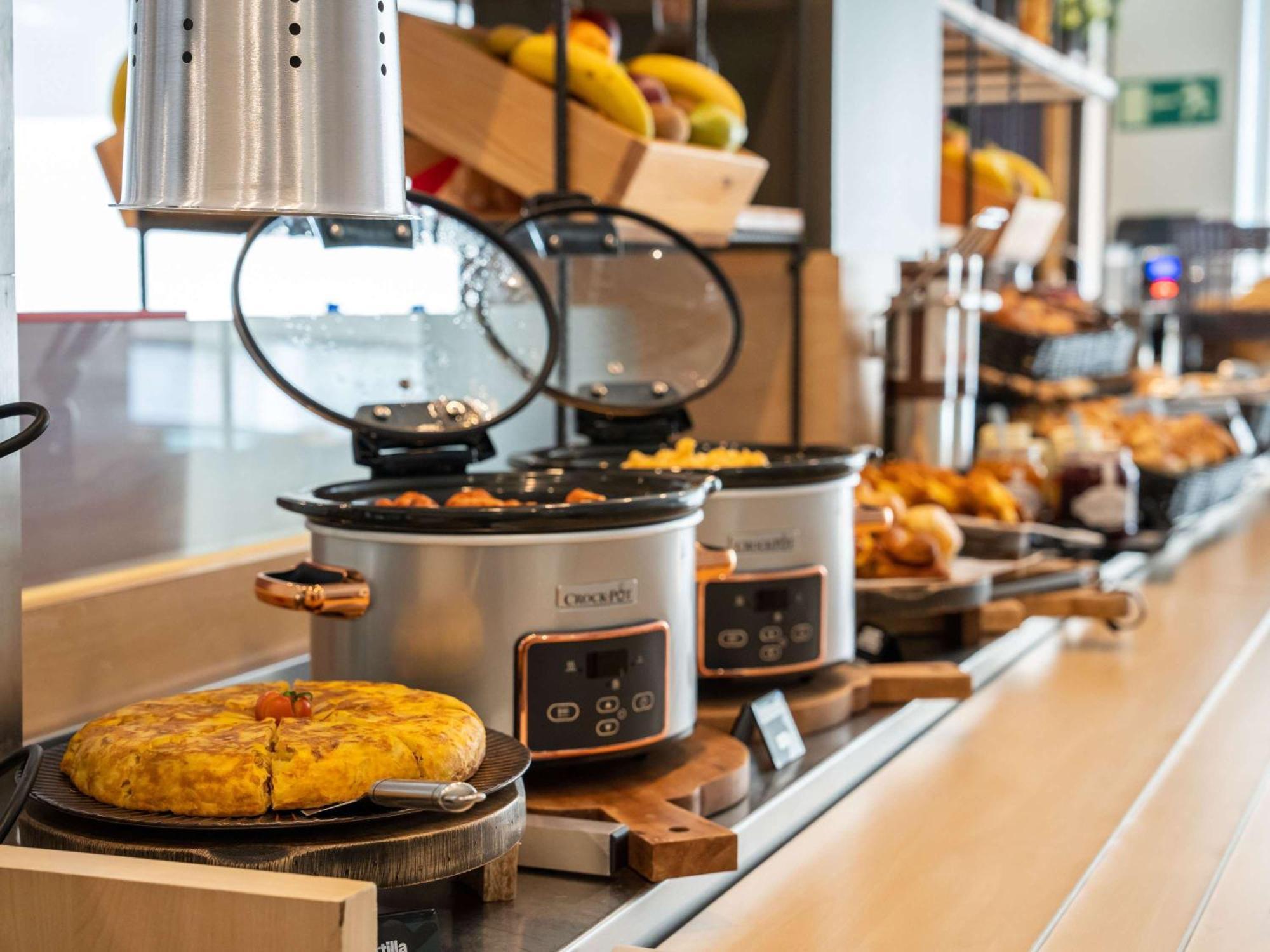 Ibis Madrid Alcobendas Ngoại thất bức ảnh