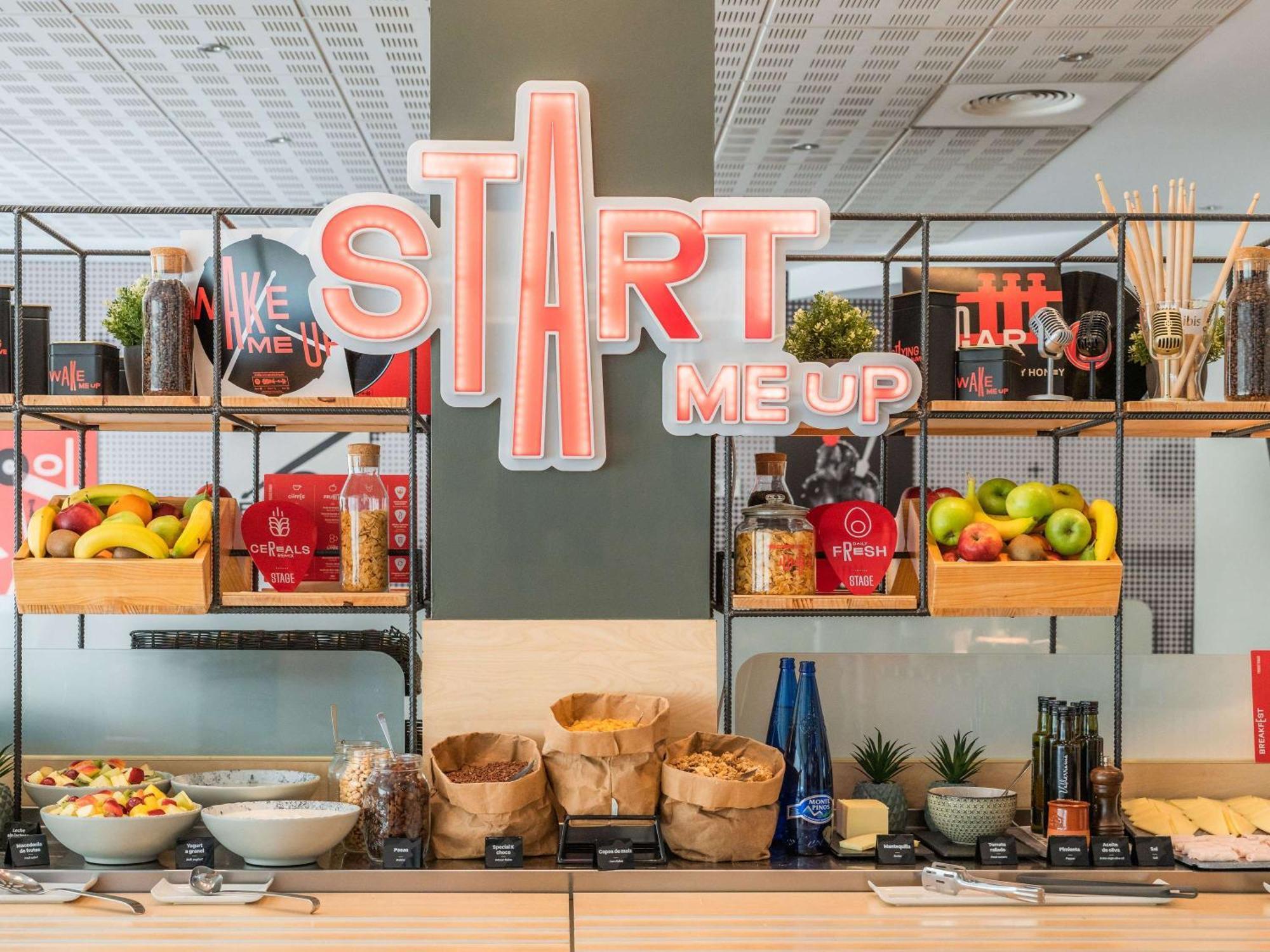 Ibis Madrid Alcobendas Ngoại thất bức ảnh