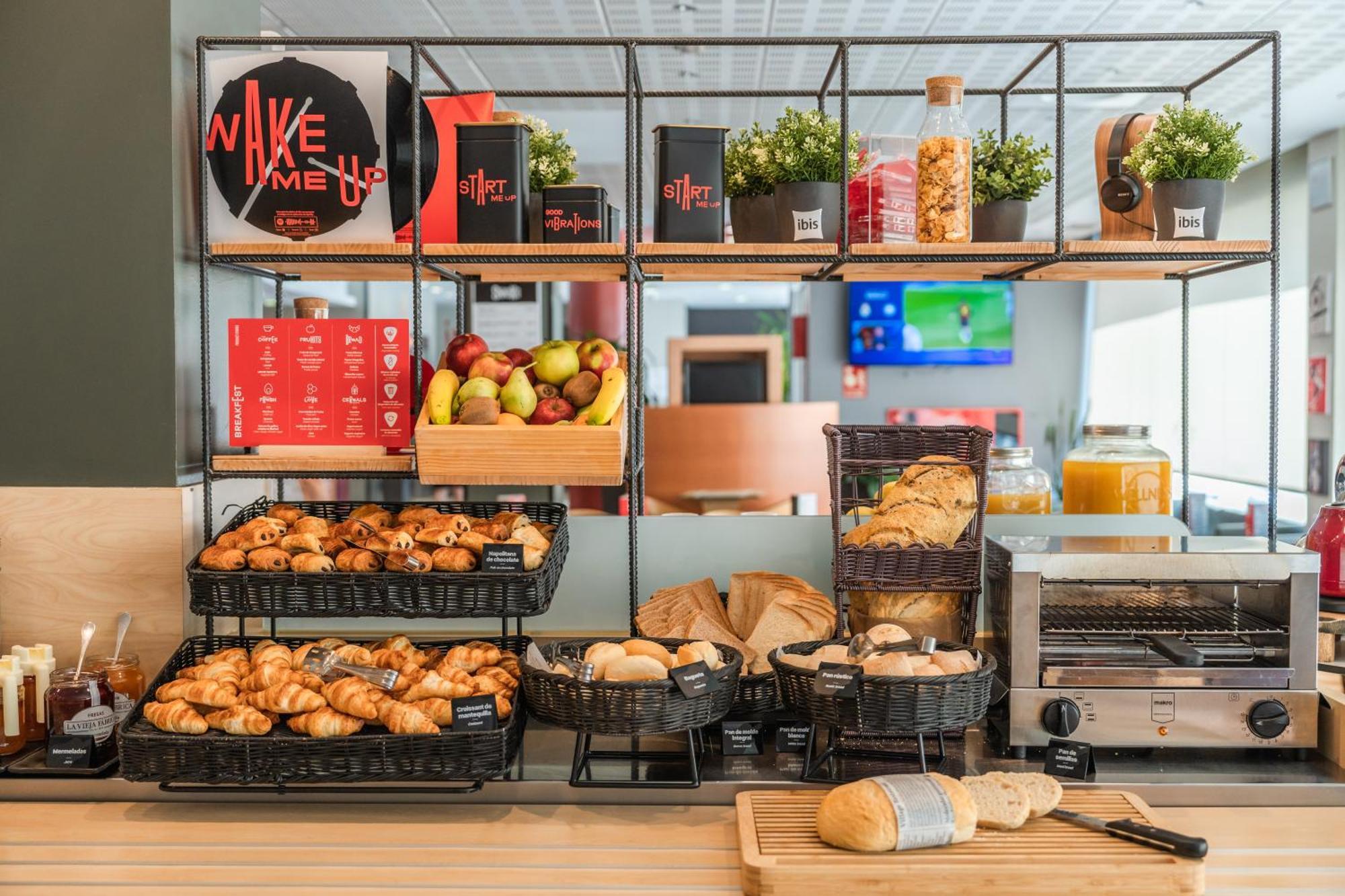Ibis Madrid Alcobendas Ngoại thất bức ảnh