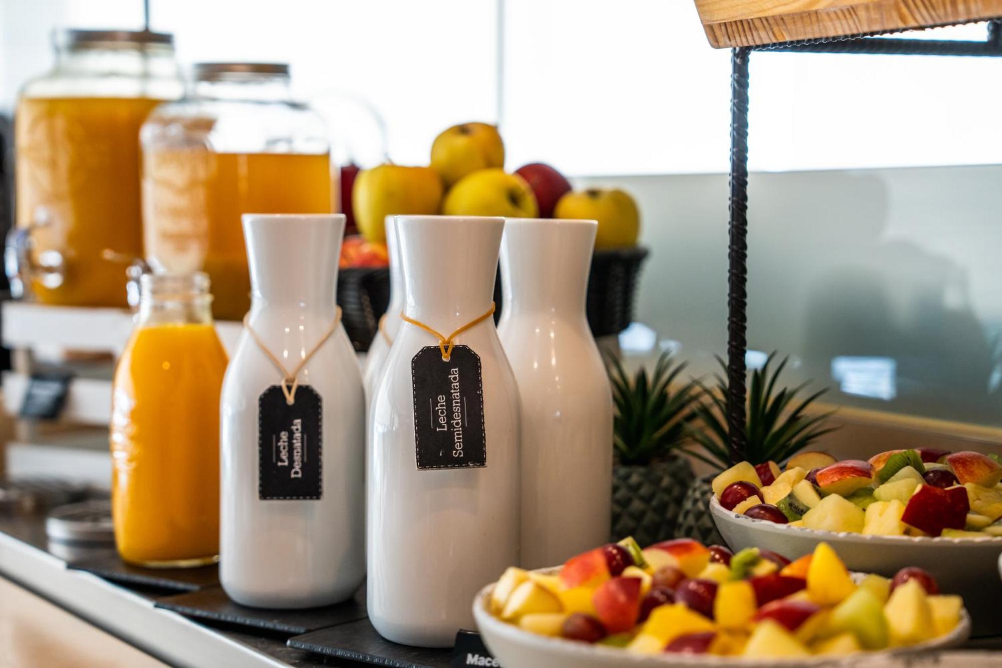 Ibis Madrid Alcobendas Ngoại thất bức ảnh