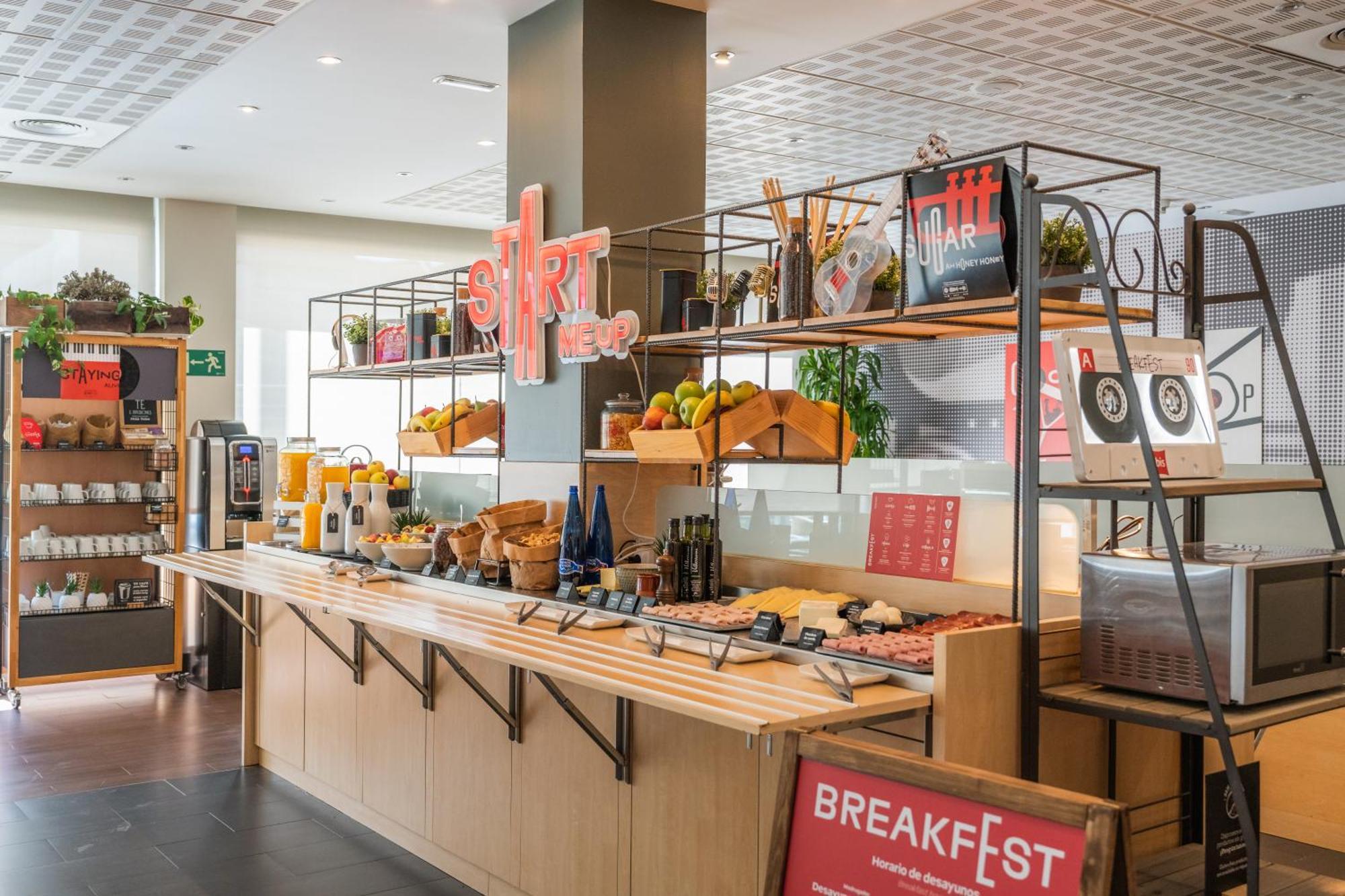 Ibis Madrid Alcobendas Ngoại thất bức ảnh